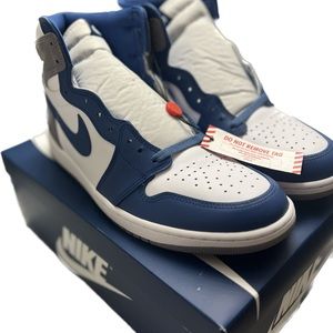 Air Jordan 1 True High Blue